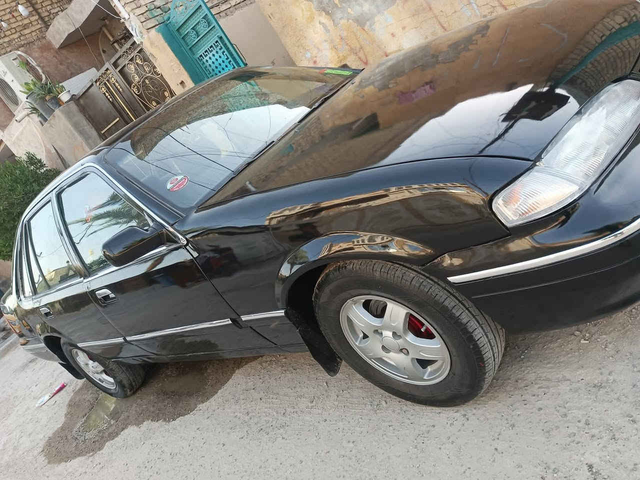 سلام عليكم برنس فراشه موديل ٩٧ مكنيه جديد لا تنقيص ولا تبخير لا ضربه ولا طاخه مصبوغه جماليه مابيه اي نقص المكان بغداد سياره جاهز سعر ٤٠ بيه مجال الشراي يتصل ***********
