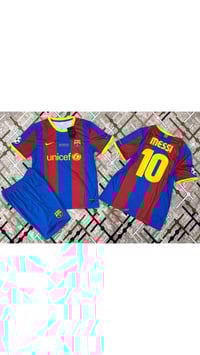 دريس كلاسيك مع شورت كل هذا ب 🔟 الف بس توصيل لكافة انحاء العراق 🇮🇶  للح...