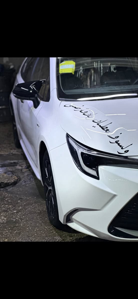 سلام عليكم كورلا للبيع موديل 2025 السياره كفاله عامه فول مواصفات واني ضايفله سستم بلاك كامل يدات بوب كفر مرايا جنح خلفي الارضيه كله مغلفه جلد حته الصندوك ماشيه 13 الف والسياره مسويله نانو سيراميك كامل وبي ضمان حته الشامبو مالته مال غسل خاص السعر 160 وبيه مجال بسيط متواجد واتساب او رصيد ***********
