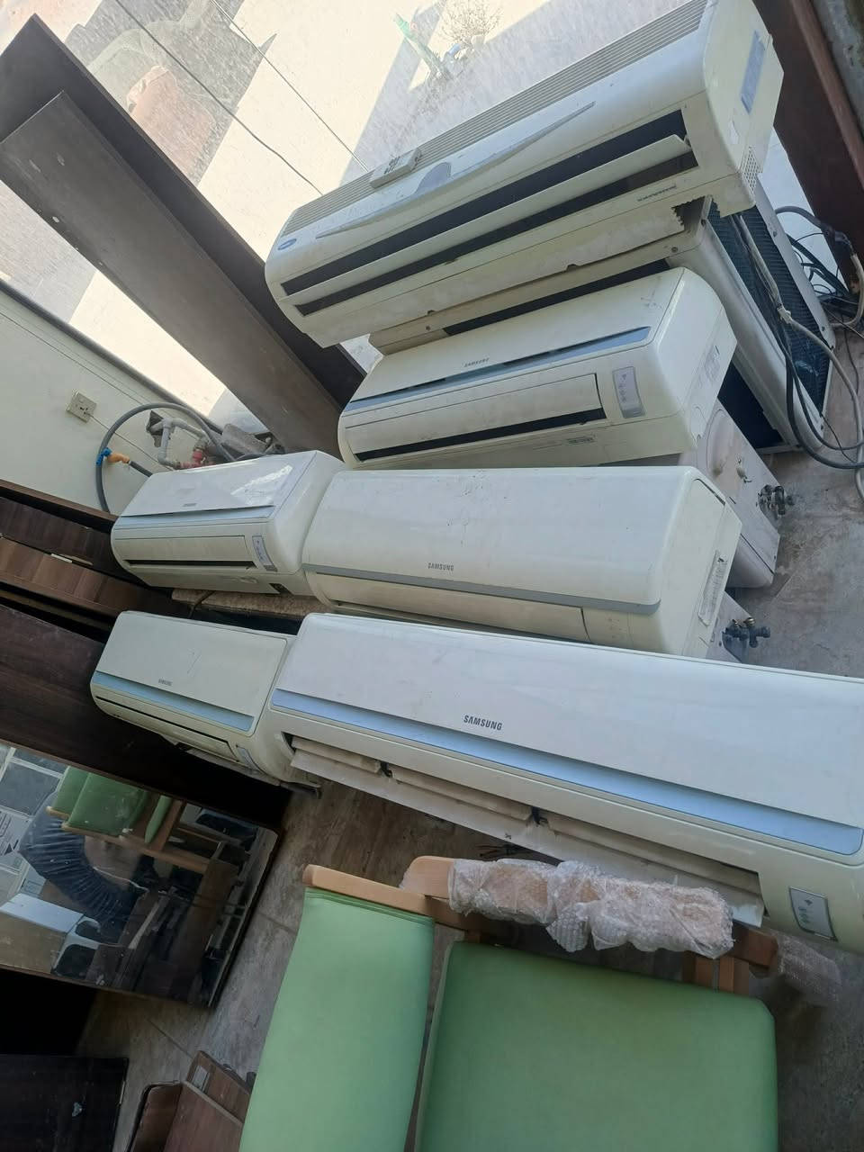 يوجد في معرض تفاليس للاثاث والأجهزة الكهربائية سبالت نوعيه 
#سامسونك _وتوست _وجنرال 
جميع الأحجام من طنين إلى ثلاث طنون زورونا تجدون مايسركم 
#وكل قطعتين الثالثه هديه من المحل حسب اختيارك 
#محضرت_طعام 
#اوڤن 
#خلاط


**إذا كنت صاحب هذا الإعلان وتريد حذفه لأي سبب، رجاءا أرسل رسالة إلى الدعم الفني**
