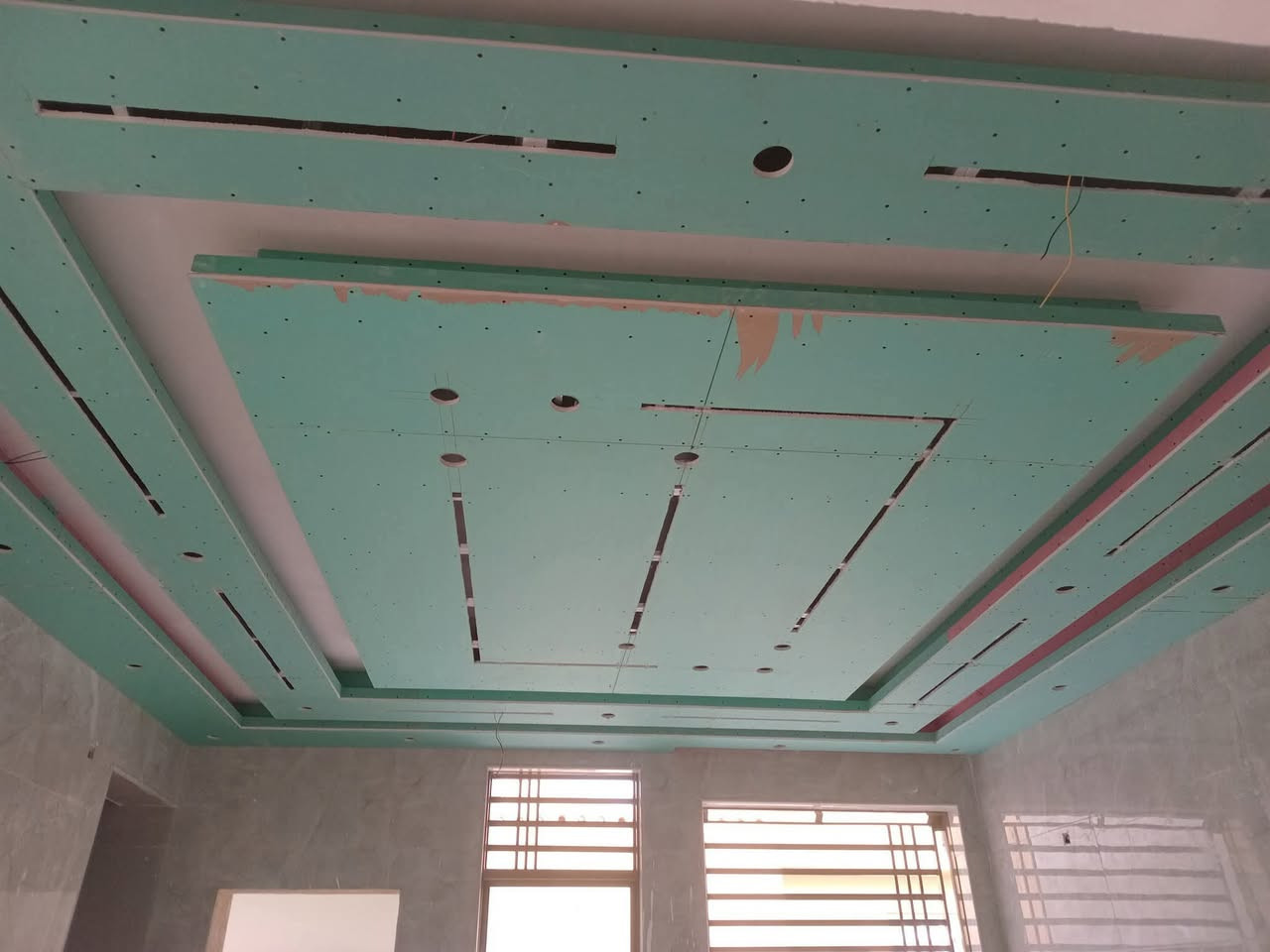 صباغ درجه اولى /متفرغ حالين📲
وتساب***********
تصليح وصبغ جدران 

طلس ديكور طلس جدران

ديكورات سحبات تنضيف وصبغ حديد

تغليف بديل خشب بديل رخام 

عمل درجه اولى اسعار مناسبه داخل كربلاء
