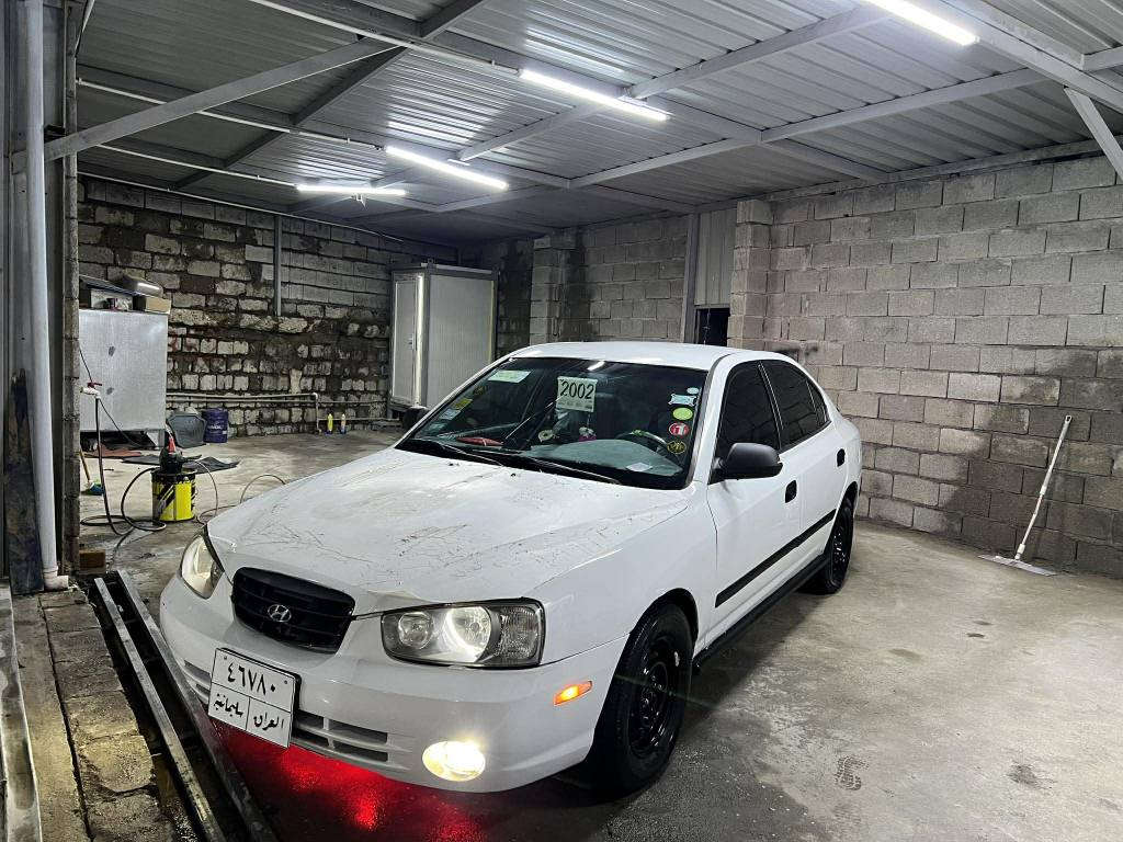 بەناوی خوای گەورە 
هۆندا ئەلەنترا 2002 سپی فول عادی بەس تەبریتە ڕەقەم سلیمانی سەیارەیکی توندوو تۆڵە زۆر بەهەڵمەتە بەنزیین زۆر کەم دەخوا  لەکۆیەم *********** گۆڕینەوەش دەکەم بەشتی بەدڵم بیت كويسينجاك, أربيل
