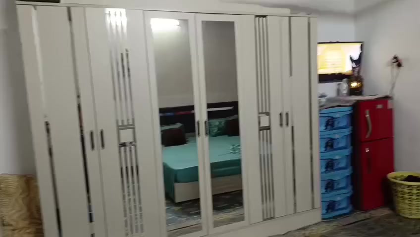 إسلام عليكم غرفه نضيفه جدا جدا للبيع سعر 450 وبيهه مجال  يتصل ‏‪***********‬‏ واتساب
