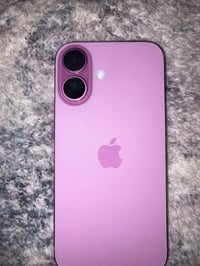 آيفون 16 عادي ذكره 256 بطاريه 93 الجهاز نضيف شخط مابيه اخو جديد وياه ش...