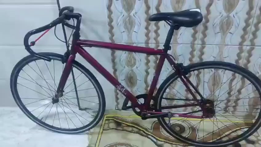 سلام عليكم شباب باسكل رياضي البيع مستعجل علئ بيعتة اريدة50وبي مجال الرقم***********
