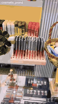 نبأ الشمري تألقي وأبدعي مـع ڪوزمتڪ الفاتنـه 😉 
ميڪ أب و عطـوࢪ بࢪاندات عالميـه ڪُلشي متوفـࢪ يمهـم وبأنسـب الأسعـاࢪ ألعنـوان تقاطع ألوࢪده مقابـل زهࢪتي للهدايا  بࢪانـد ألفاتنـه ديڤا ♡ موجود خدمة توصيل لجميع المحافظات ***********
***********
 https://www.instagram.com/cosmetic_prand?igsh=MW1sdjJhcm85Y2E5Yw==
