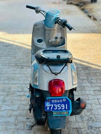 دراجه بوليس مكينه كفاله بيها تلحيضات بسيطه سعر 700 وبيها مجال 07781143...