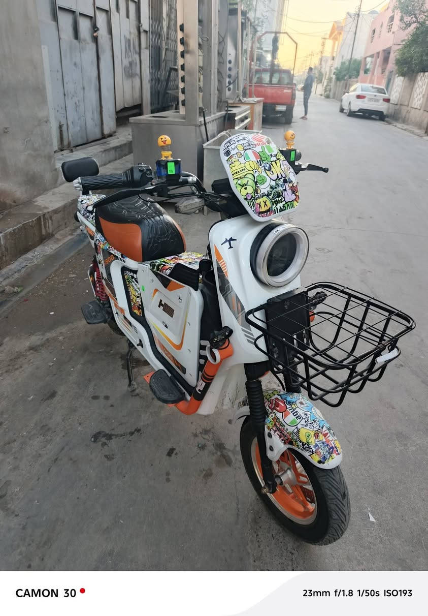 للبيع x900 نضيف وجديد سعره ٤٥٠ بي مجال لليستاهل عنوان كركوك +964 777 713 8132


**إذا كنت صاحب هذا الإعلان وتريد حذفه لأي سبب، رجاءا أرسل رسالة إلى الدعم الفني**