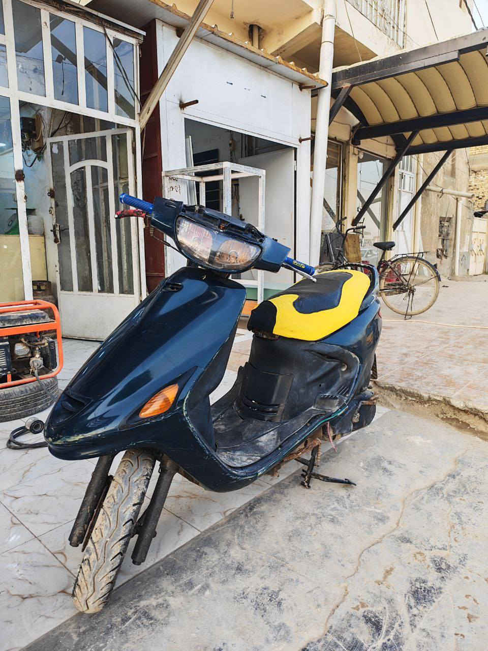 سلام عليكم دراجه فراشه شغاله نكره سلف على فحص للبيع شراي يتصل مكاني ديوانية مركز محافظة حي العسكري 350بيه مجال ‏‪0781 633 9020‬‏
