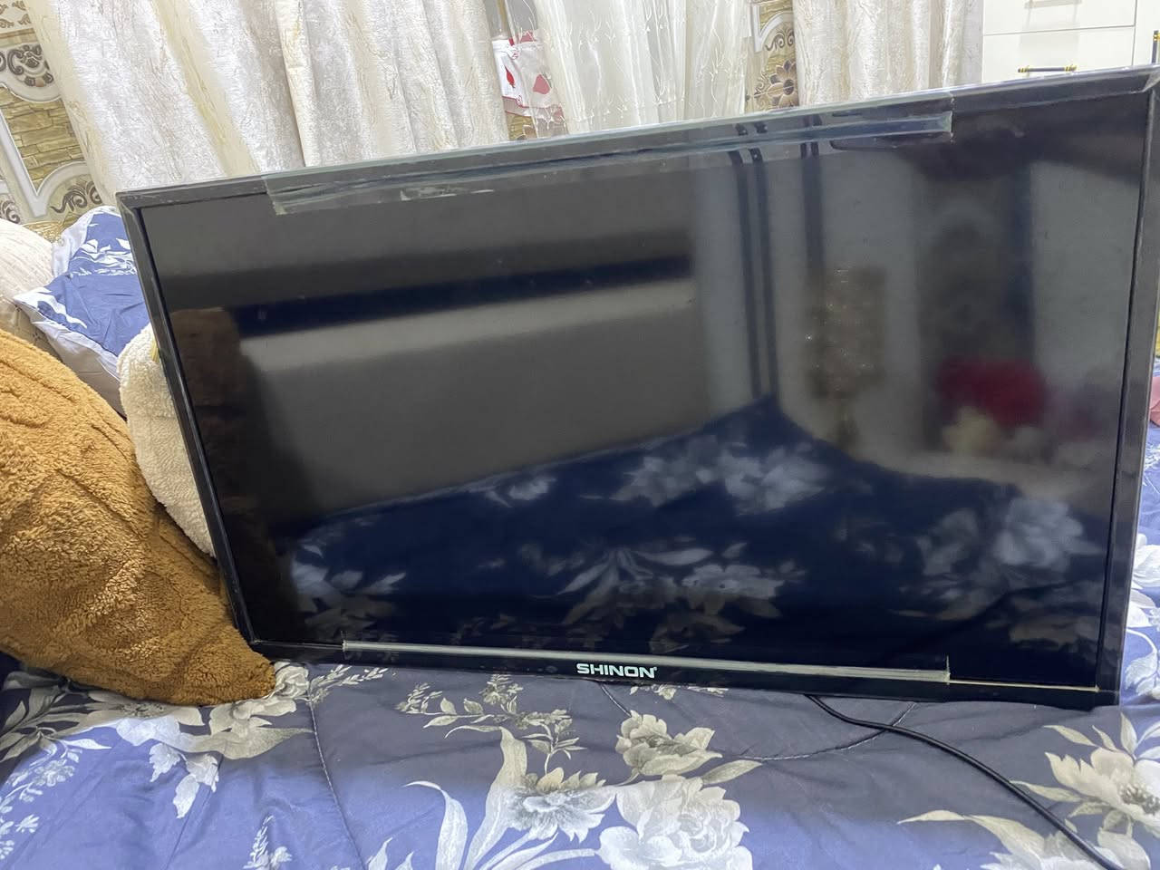 سلام عليكم شاشة شينون الأصلية  احجم 32 بودن نت سعره 90  وبيه مجال قليل اخت الجديدة بعده بل لزك عنوان بغداد مدينه الصدر


**إذا كنت صاحب هذا الإعلان وتريد حذفه لأي سبب، رجاءا أرسل رسالة إلى الدعم الفني**