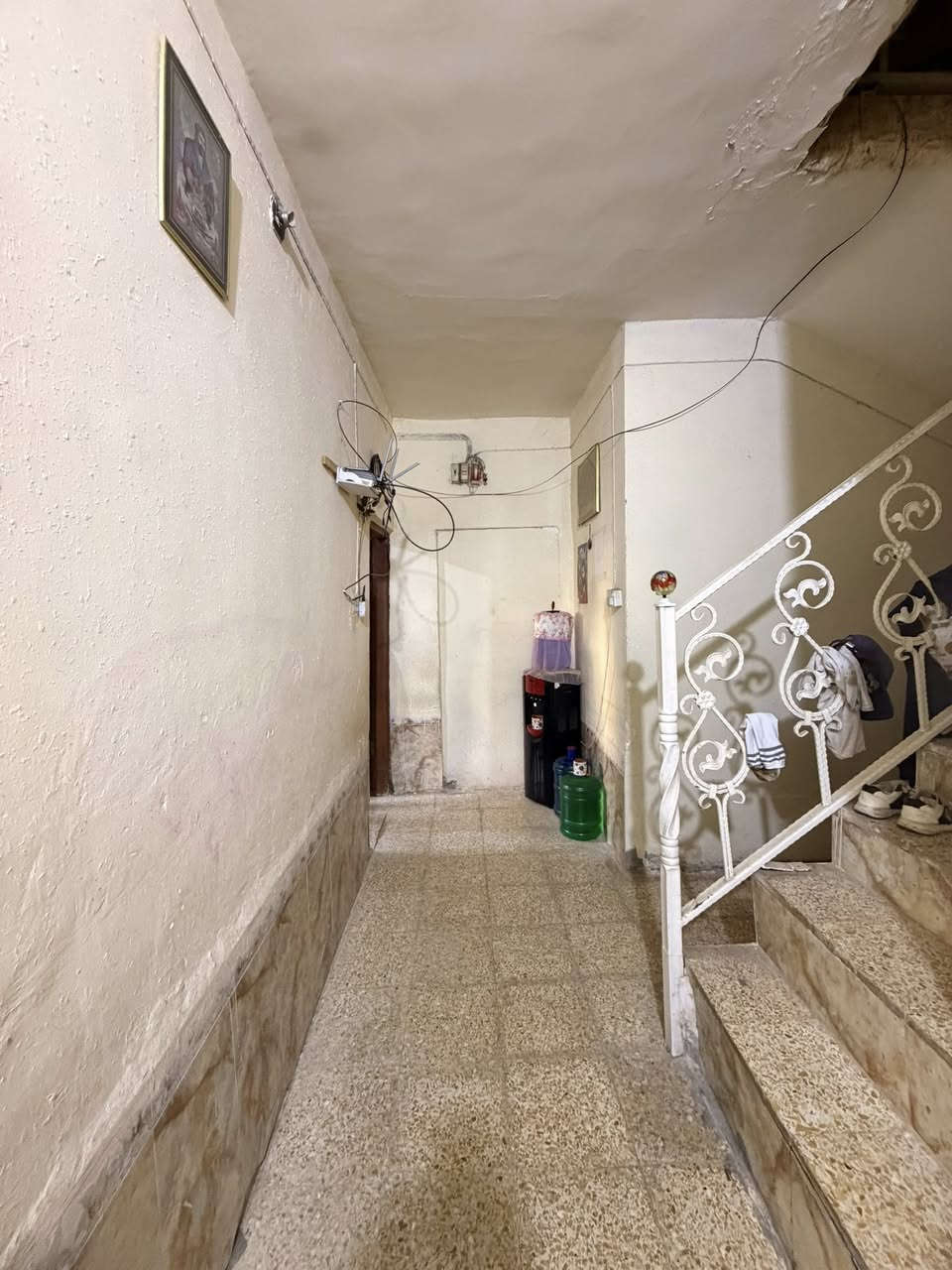 🛑 دار سكني  للبيع 🛑 
المنطقة : الديوانية حي العسكري الاول 🚩 
اقرب نقطه ؛خلف بانزين خانه الكفيل 
المساحه : 100مربع 
التفاصيل :  طابقين 
علمآانه الدارمطلوب ؛50مليون مبادره
    
الطابق الاول🛑 غرفه وصالة واستقبال ومطبخ  وصحيات  
الطابق الثاني؛ غرفه وصاله 
للاستفسار 
     مراجعة مكتب رسول الوزني للعقار  
الديوانية . حي الحضارة بداية شارع اسواق طيبة
 للمعلومات ولمزيد من التفاصيل ⬇️
       مراسلة الصفحة  
      او الاتصال
***********
