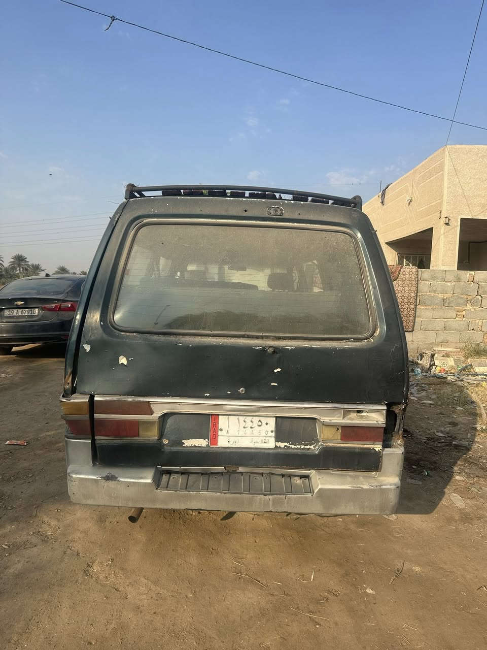 سلام عليكم سياره بسته موديل 94 حلوه ونضيفه مثل مشوف بصوره سنويه ضايعه بس راعيها موجود سعر 20 وبيها مجال الستفسار اتصل ع الرقم ***********
