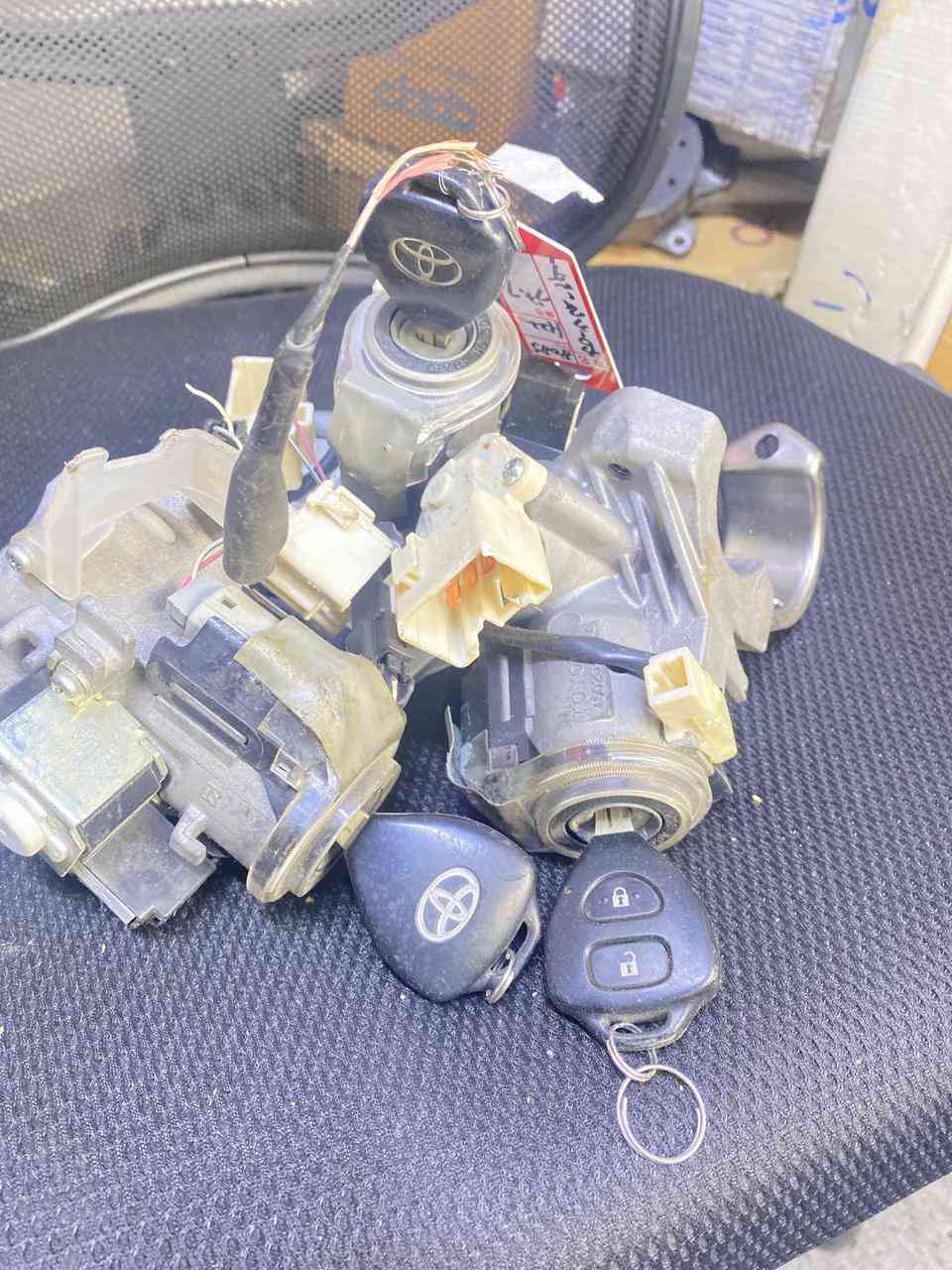 عبد الرحمن كورلا
شارع الشيخ معروف 
قرب كراج الكرامه 
متوفر توصيل لجميع المحافظات 
***********
