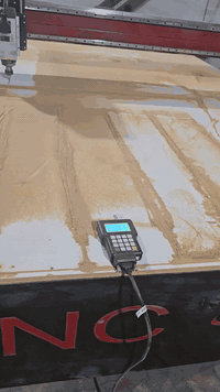 #جديد غير مستخدم متوفر للبيع المباشر بدون حجز مكينة cnc روتر  ضمان سنه...