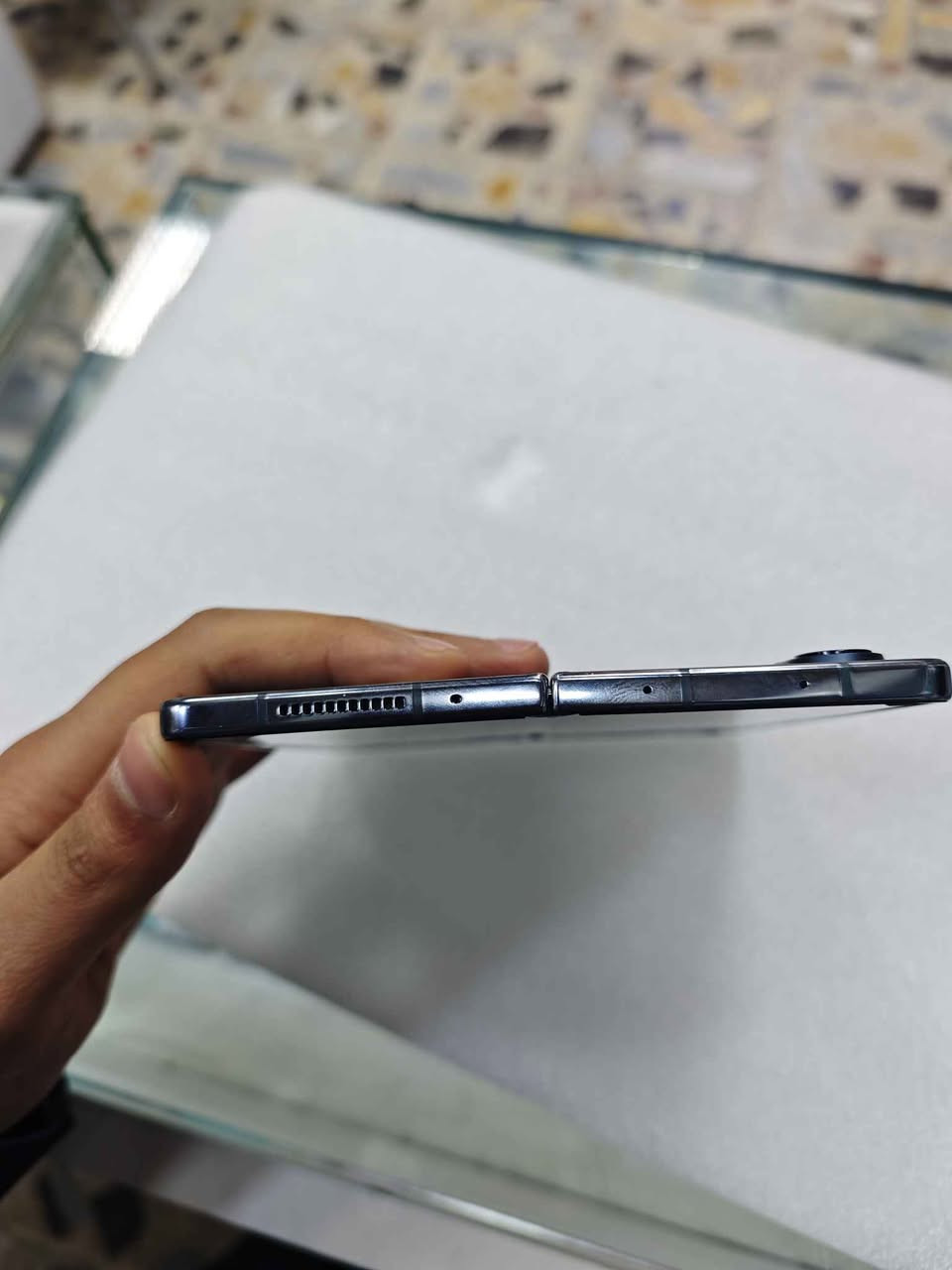 سامسونك فولد 4 مستخدم جدا نظيف ذاكرة 256 
بدون ملحقات ضمان اسبوع من تاريخ الشراء 
السعر 555,000
يوجد توصيل جميع محافظات العراق الرمادي, الأنبار


**إذا كنت صاحب هذا الإعلان وتريد حذفه لأي سبب، رجاءا أرسل رسالة إلى الدعم الفني**