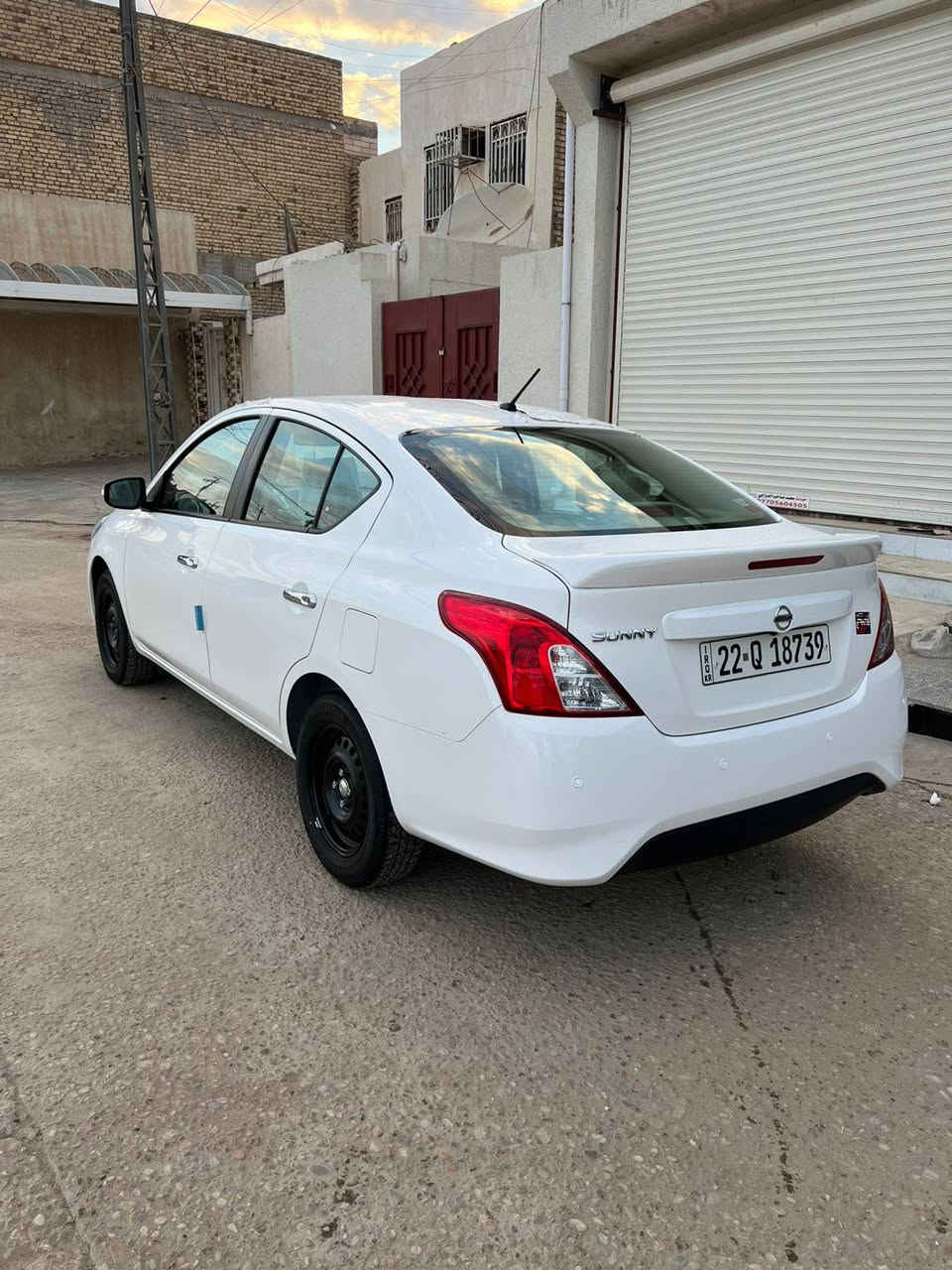 السلام عليكم نيسان سني مديل ٢٥ رقم رابيل تريد وكاله تريد تحويل تحكم ستيرن جهتين شاشه كامره حساس خلفي تبريد خلفي ماشيه ١٠ الف كفاله من زلغ كفاله من زلغ ستفسار ***********
