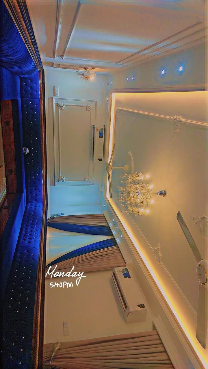 سلام عليكم هذا جزء من عملنه الديكورات السقوف ثانوية 
"اسعار مميزة كرسته وعمل
انواع سقوف ثانويه جبس بورد ورق جدران بلاستك  جدار صبغ ذو جودة عالية  مع دقة في العمل العنوان #الانبار اي استفسار تواصل  الخاص اوعل الهاتف/***********
و بأسعار مناسه للجميع
