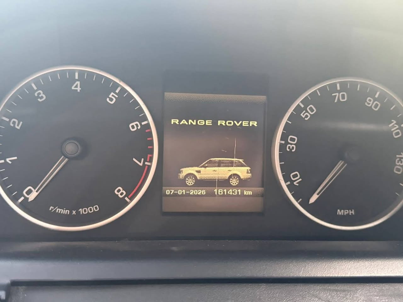 رانج روفر سبورت2010 اوتو بايغرافي ٨ سلندر العادي
للأتصال (***********) بي واتساب
 مكفوله من الصبغ والمحرك والكير وصدر امامي جديد والجوبلسات جيده جداً بجم زنون اصلي الداخل جداً نظيف والسياره جاهزه وجديده وبسمي تحويل ثاني يوم ماشيه 160 الف كم السعر (143) بيع ( ويفضل يفضل يفضل مراوس)
مكانها بغداد العامريه 🥀🙏ومن الله التوفيق
