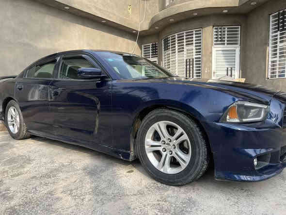 جارجر للبيع 
مديل 2013
عداد 260
اللون نيلي 
رقم بغداد نكليزي بأسمي مداور مباشر 
سياره بيها تبديل جاملغ وبنيد . بدون دواخل
  والباب الخلفي جزء بصبغ فقط 
مكينه ٣٦٠٠ 
كير عصه 
السعر 140 
مكاني نجف أبوصخير 
***********@إشارة
