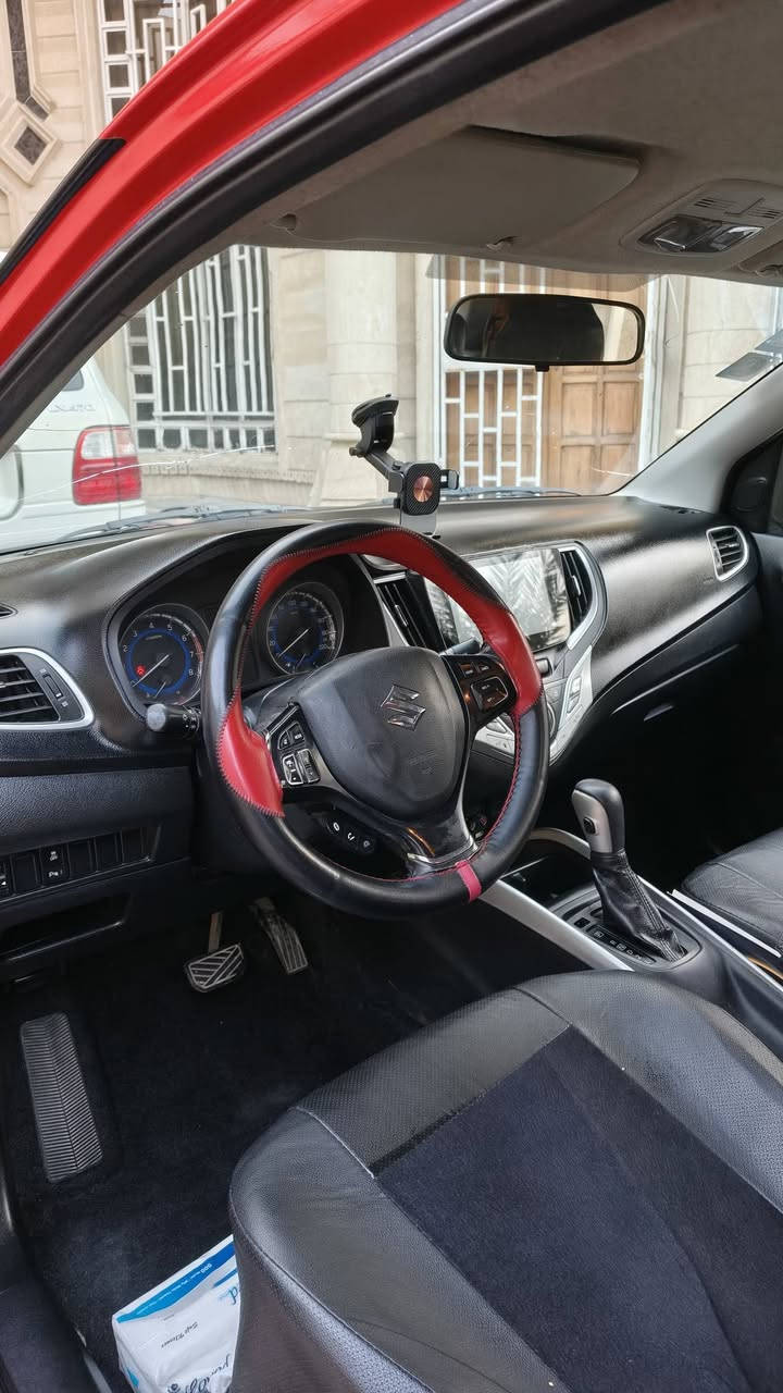 السلام عليكم سوزوكي بالينو ٢٠١٨ استلام شركه سياره بيها بارد بشفه مال بنيد جاملغ الامامي بي طخه  الباب الخلفي بي بارد بدون صبغ حته دعاميات مكفوله محرك ١٤٠٠ مواصفاتها
بصمه 
بصمه ابواب وجنطه
 حساسات خلفي
شاشه و كامره خلفيه تحكم ستيرن
مثبت سرعه 
زنون عالي ناصي
اشاير ب مري 
مكانها بغداد المنصور
السعر ١٠٠ ورقه وبيها مجال بسيط جدا
***********
