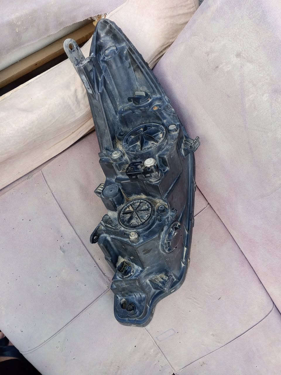 لايت سيراتو كامل كلوبات وماطور
بي ثقب زغير 
 وجامته وصخه سعره 35
مكاني الناصرية ***********
