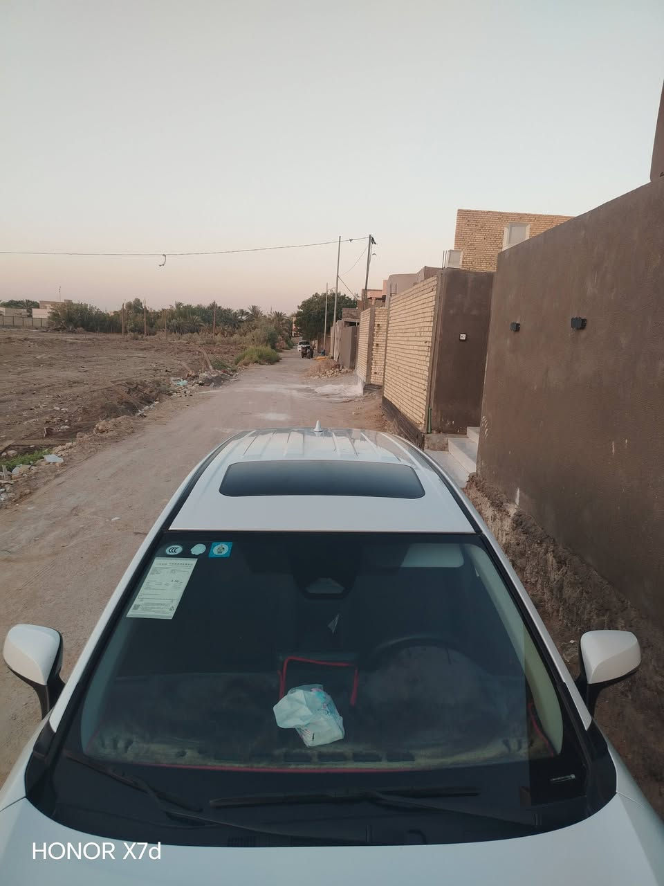 كورلا كروز بغداد
فتحه كشن مخمل
رادار فول تحكمات
تبريد قطعتين
كفاله عامه
الموديل ٢٥
ماشيه ٨ الف 
***********
السعر ٢٧ وبي مجال
