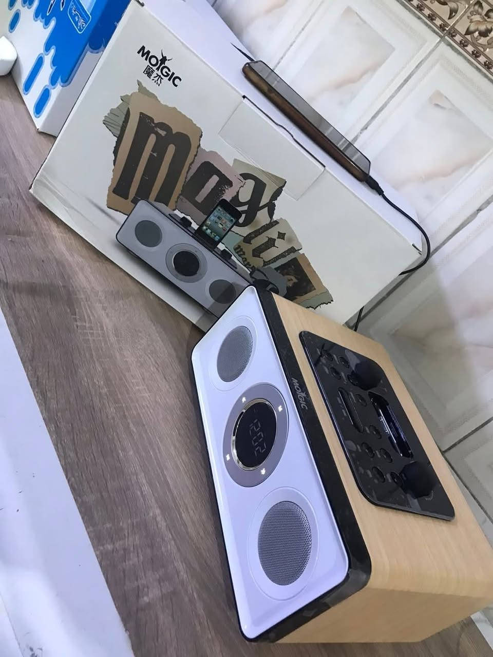 مكبر صوت بلوتوث خشبي ب٢٥ الف


**إذا كنت صاحب هذا الإعلان وتريد حذفه لأي سبب، رجاءا أرسل رسالة إلى الدعم الفني**