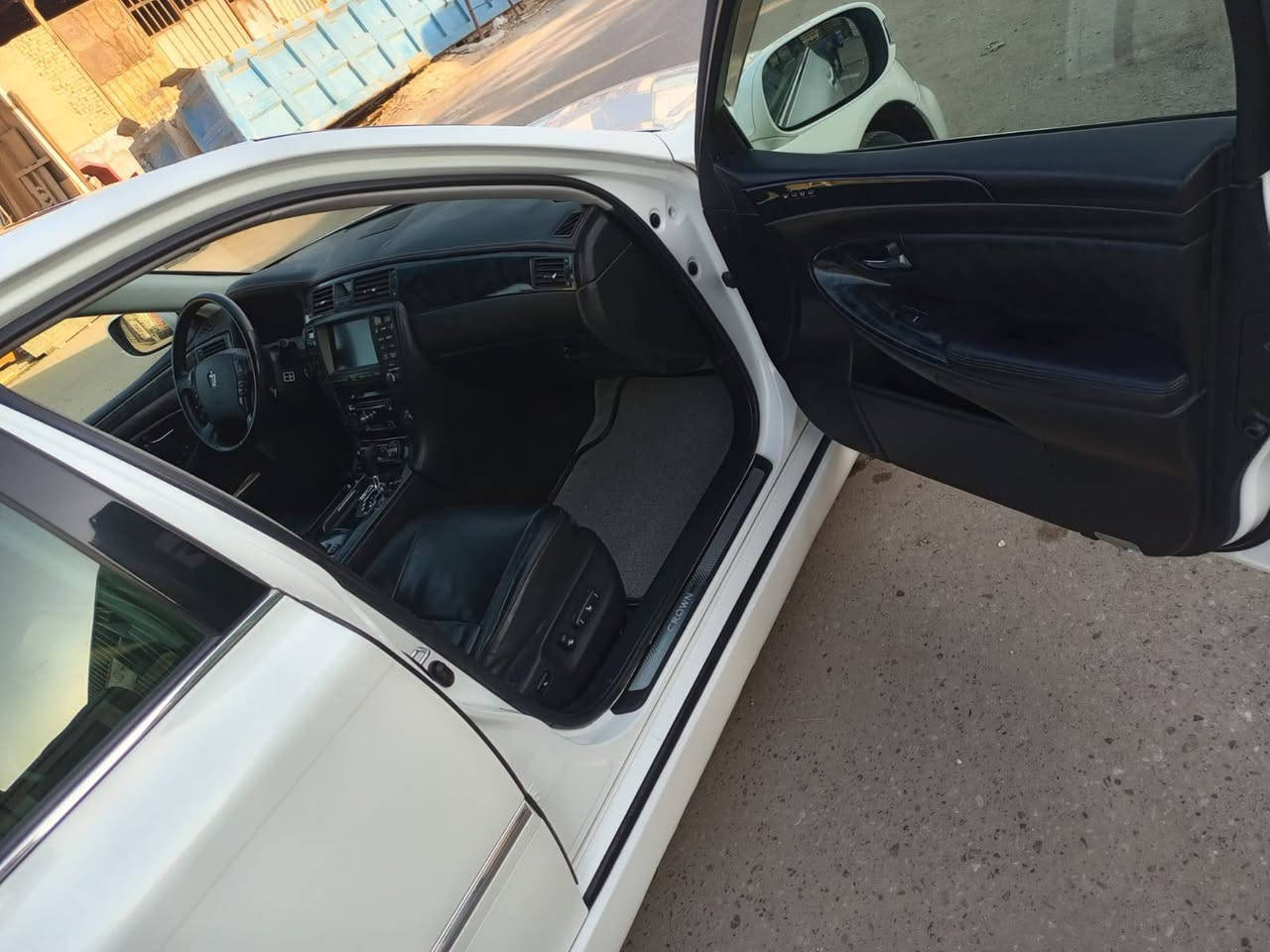 سلام عليكم دخول جديد قرار 48 سنويه بأسمي 
سياره مكفوله كفاله عامه 
رقم بصره دولي امداور ثاني يوم
شاهينه لون ابيض داخل اسود جلد 
شاصي 82 
فتحه
رياضي اسبورت اثلث 
اشاير بل مري
كير جيبر محرك جبيبر 
كامره خلفيه 
حساس امامي خلفي 
3دكم 
مكاني النجف الاشرف 
سعر 160وبيه مجال
***********
