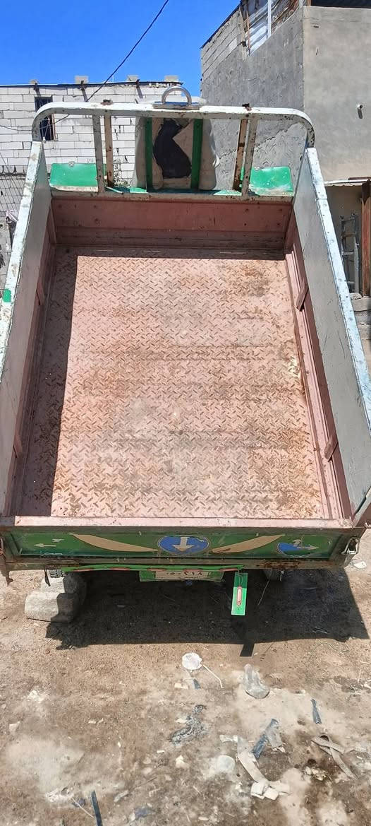 السلام عليكم ورحمة ستوته حلوا وخير من الله رقم وسنويا محرك ما مفتوح جديد سلف شغال بس باتري كاعد السعر مليون ونص وبيها مجال
الرقم ***********
المكان ابو الخصيب
