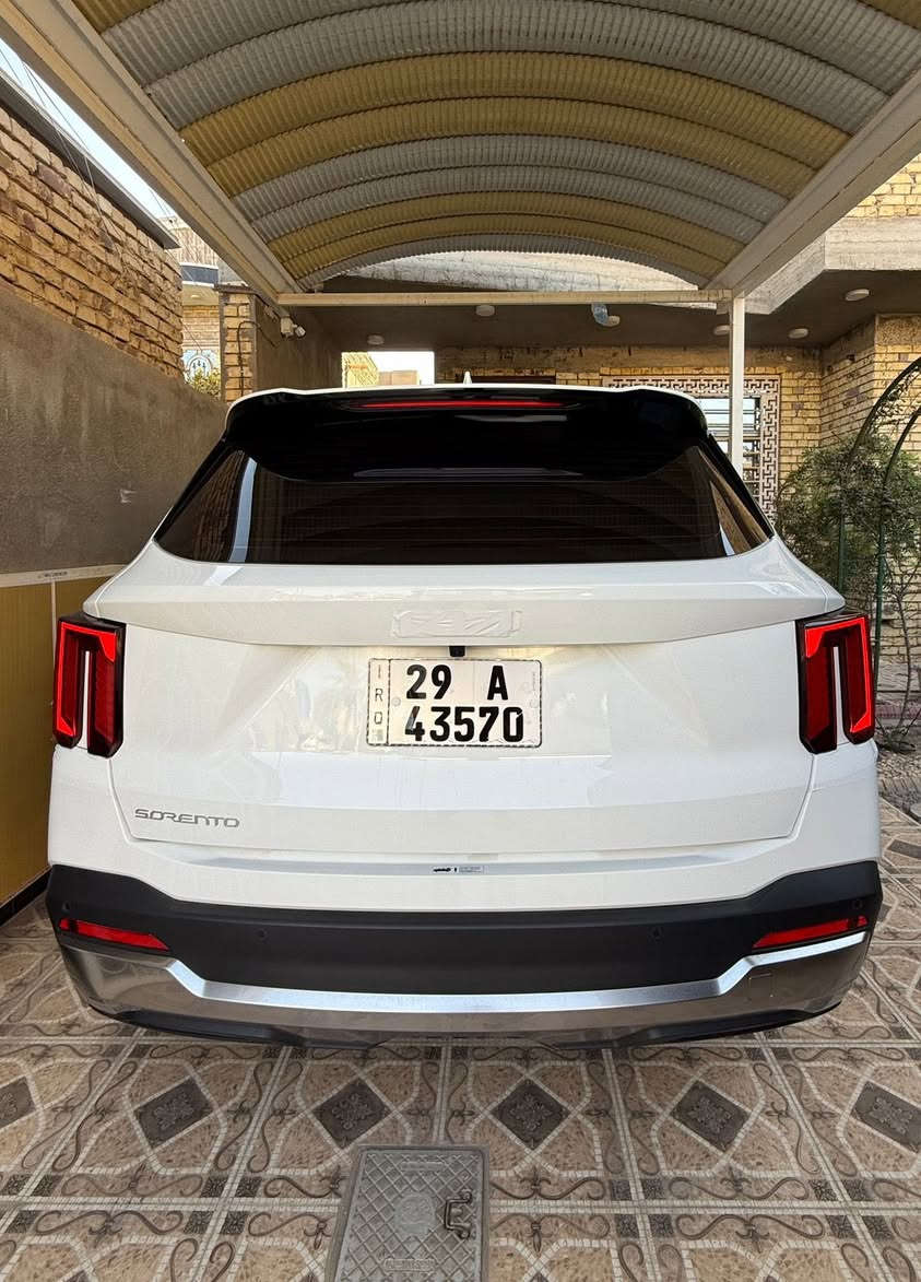 السلام عليكم
سورنتو 2025 . 4 سلندر 
السياره بعدها زيرو ماشيه 9000 
تبديله دهن مره وحده 
مكفوله من جكه الابره من كير من محرك من كشر 
كشنات وارضيه مدوشمه
رقم واسط باسمي ثان يوم تحويل 
للاستفسار ع السعر 
***********
