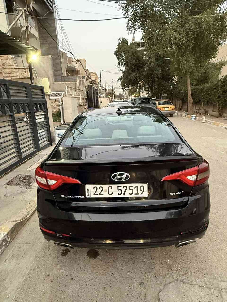 السلام عليكم
 سياره سوناتا موديل 2017 وارد امريكي حادثها چاملغ خلفي للسايق 
محركًGdi 2.4 
 رقم اربيل داخله هزه 2026 السنويه باسمي نافذه لسنه 2030 تحويل مباشر
السياره مرتبه ونظيفه يلي يحب يشتري يتواصل وياي 
***********

سعرها 125$
