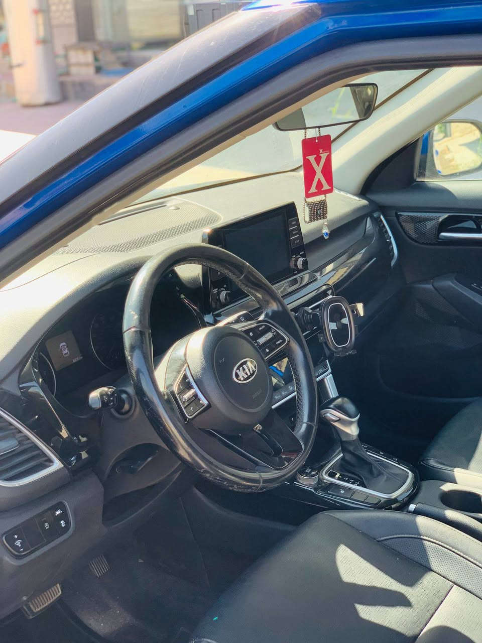 السلام عليكم كيا سليتوس موديل 2021 فول مواصفات ex اعلى فئة بلسليتوس محرك 2000دوش
سيارة خير من الله سنوية جديدة هزة بعدها ماساقطة ووين مايعجبك ترايك مفتوح
حادثها جاملغ وبنيد وهنا بلعراق نضرب باب ومو ضربة قوية موضحة بلصور وسيارة مستعجلين ع بيعتها 
للاستفسار اكثر
 ***********
