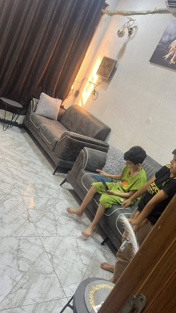 للبيع غرفه نوم مع دوشك وتخم 10 مقاعد وكاونتر


**إذا كنت صاحب هذا الإعلان وتريد حذفه لأي سبب، رجاءا أرسل رسالة إلى الدعم الفني**