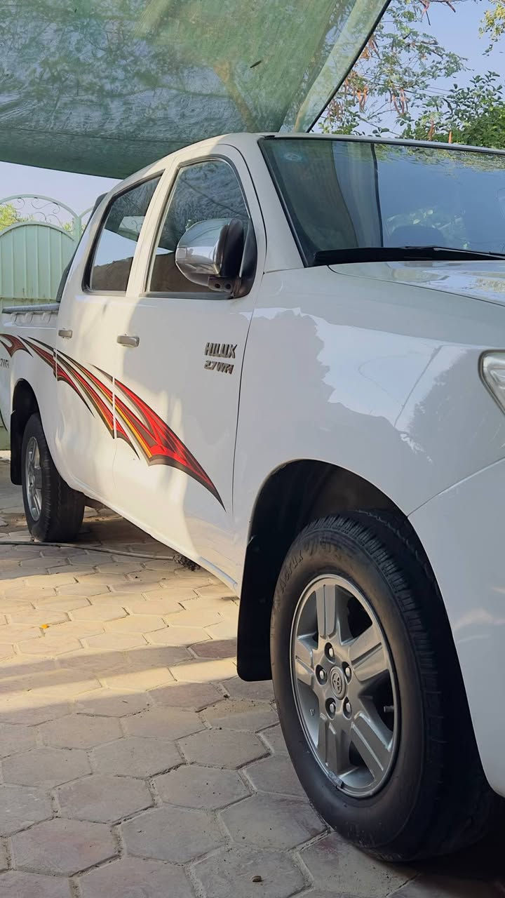 فلاونزه موديل 2014
رقم واسط سنويه لل29 شاصي 19 تخم تاير جديد محرك لاتنقيص ولا تبخير تدفئه تبريد شغال حداديه جديده ماشيه 170
مكان السياره واسط_كوت
للاستفسار ***********
