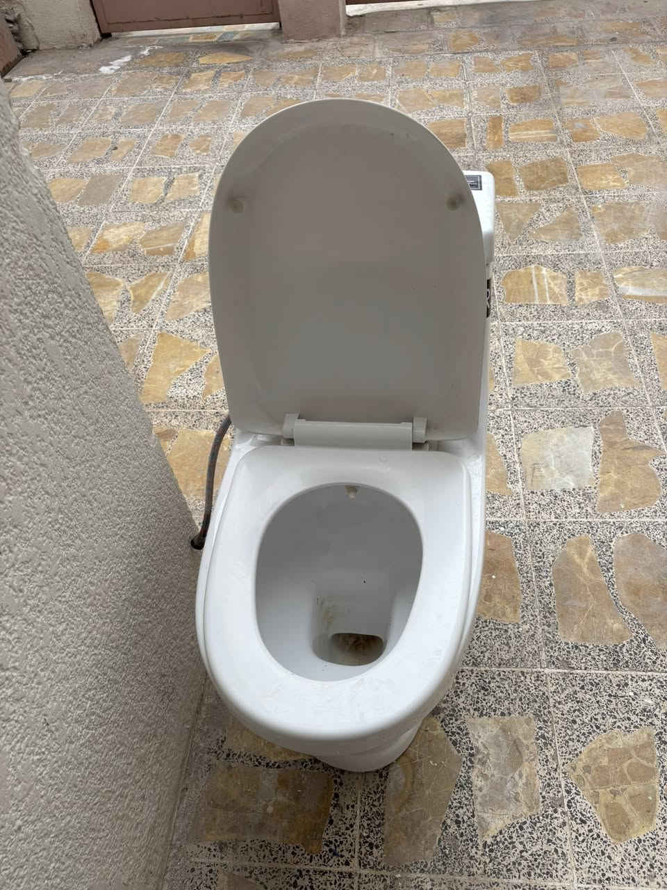 تواليت غربي للبيع
سعر٦٠ وبي مجال بسيط

مكان موصل حي بلديات


**إذا كنت صاحب هذا الإعلان وتريد حذفه لأي سبب، رجاءا أرسل رسالة إلى الدعم الفني**