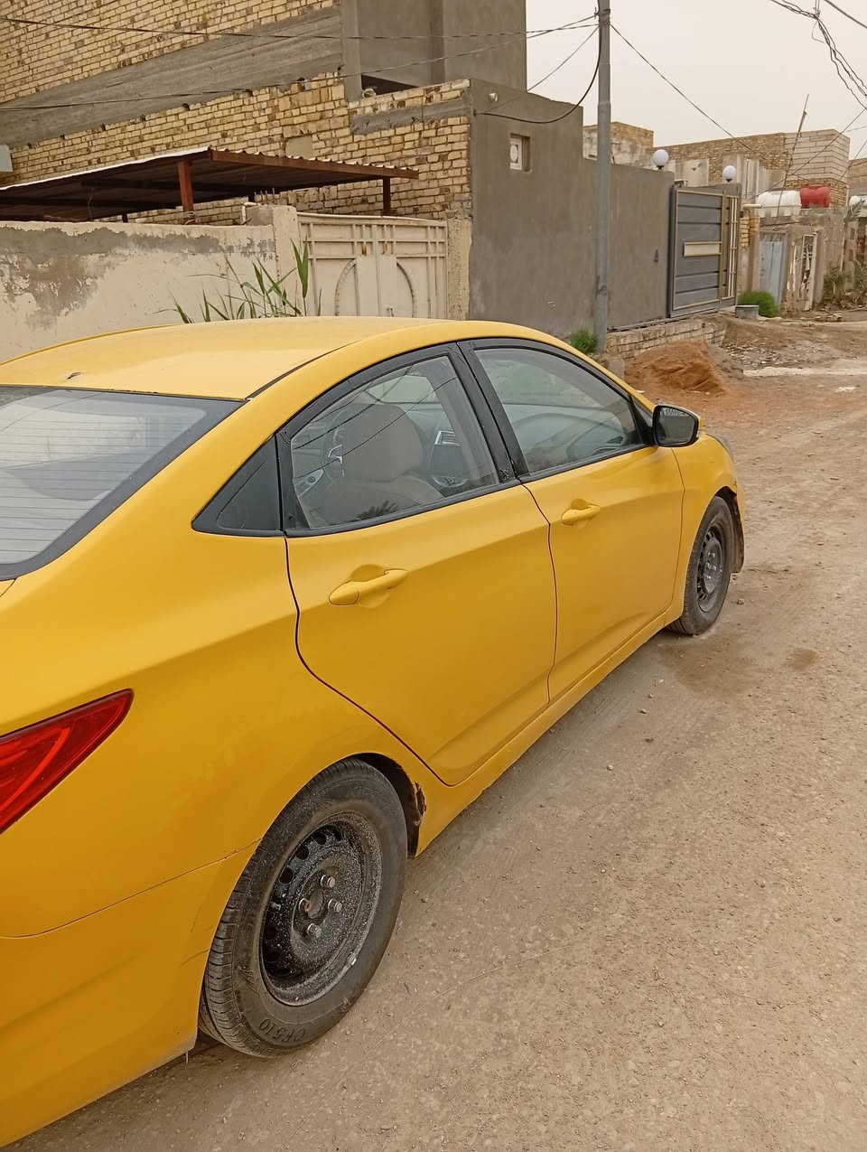 السلام عليكم اكسنت 2013 للبيع مداور ثاني يوم هيئه وغرامات مصفره مكان الديوانيه جاهزه السياره ناقصها شيء بسيط رقم الهاتف ***********
