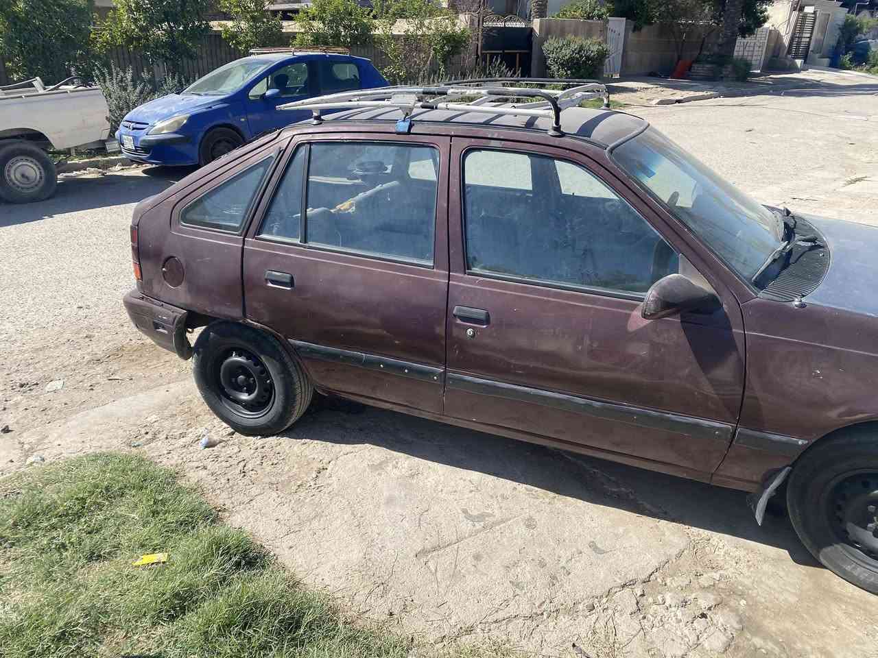 السلام عليكم ورحمة الله وبركاته لمنز للبيع رقم ديالى سنويه 30 بسمي المكينه تبخر والصدر تعبان قفل 18 بدون عمله العنوان بغداد حي الخضراء ***********
