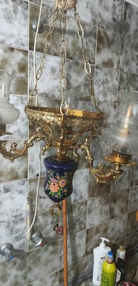 فانوس تعليق • ٣ مصابيح • شيشه مكسره