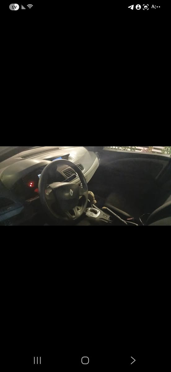 رينو فلونس ٢٠١٣ 
رقم بغداد باسمي
بدون صبغ
مكينه وكير مكفول
المنصور ١٤ رمضان
عارضها ٦١ $
***********
