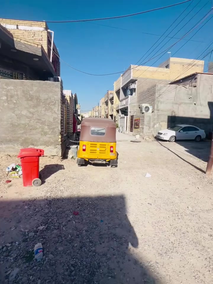 قطعه ارض  للبيع طابو زراعي سند 25 حق التصرف  خلّف الشهداء حي السلام قرب المجمع السكني   موقع مميز مساحه 100 متر  واجهه 5 خدمات كامله. سعر مناسب 60 وبي مجال للشراي للاستفسار اكثر اتصل ***********
