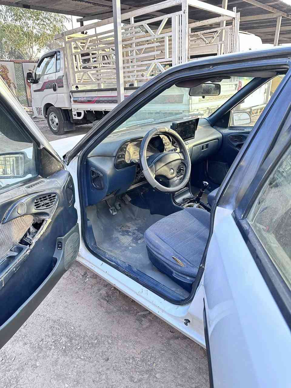 سلام عليكم اسبرو بغداد موديل 94 محرك مفتوح كير عادي مكفوله من نقل جثه وضربه  تحويل ثاني يوم 
باقي التفاصيل اتصل عل الرقم ***********
