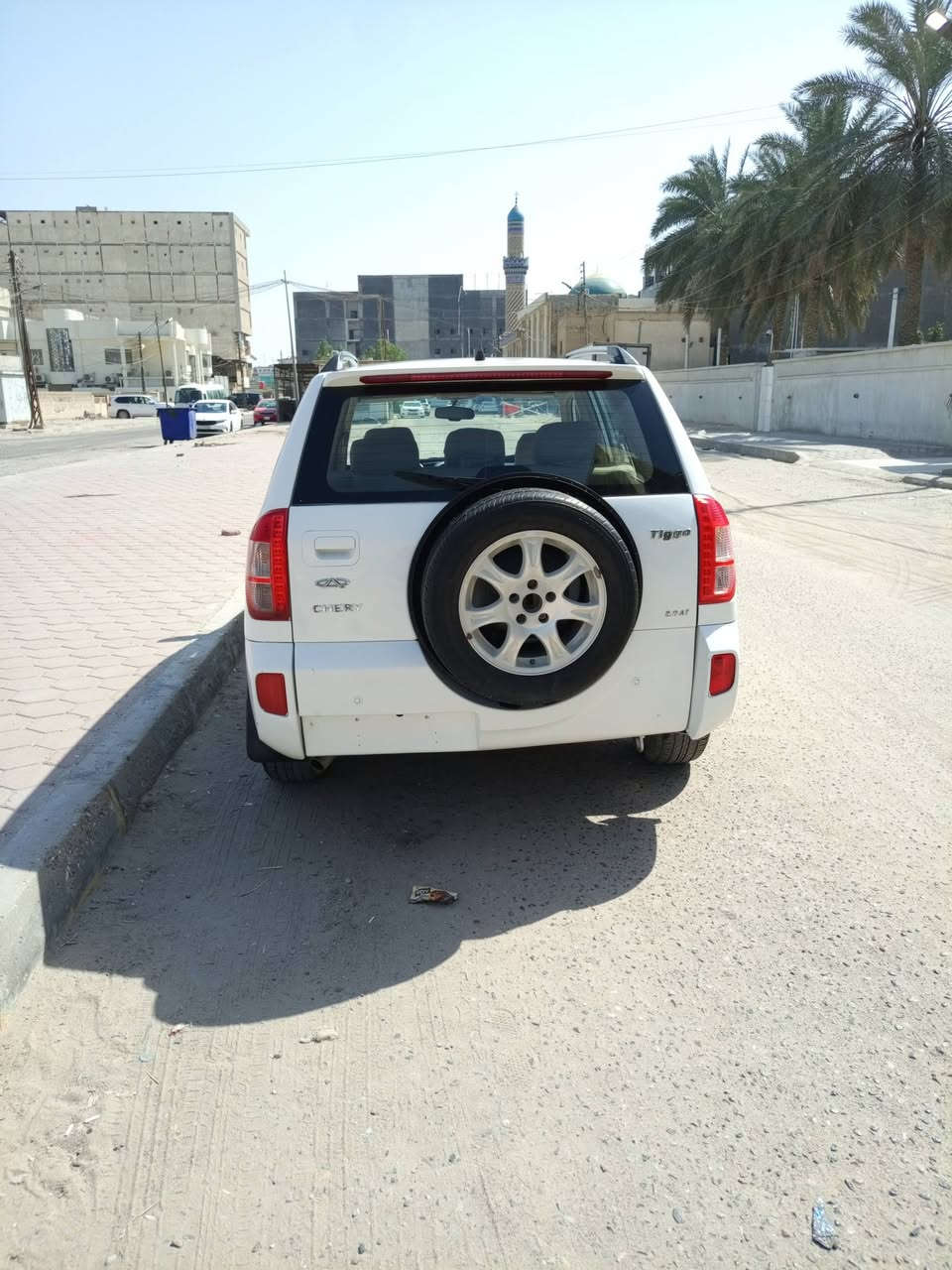 اسلام عليكم تيكو 2015 سياره جديده تبريد  شغال بيه نقص بصيط لسعر 55 بس شركه ومسدده وبراتذمه موجوده ***********
