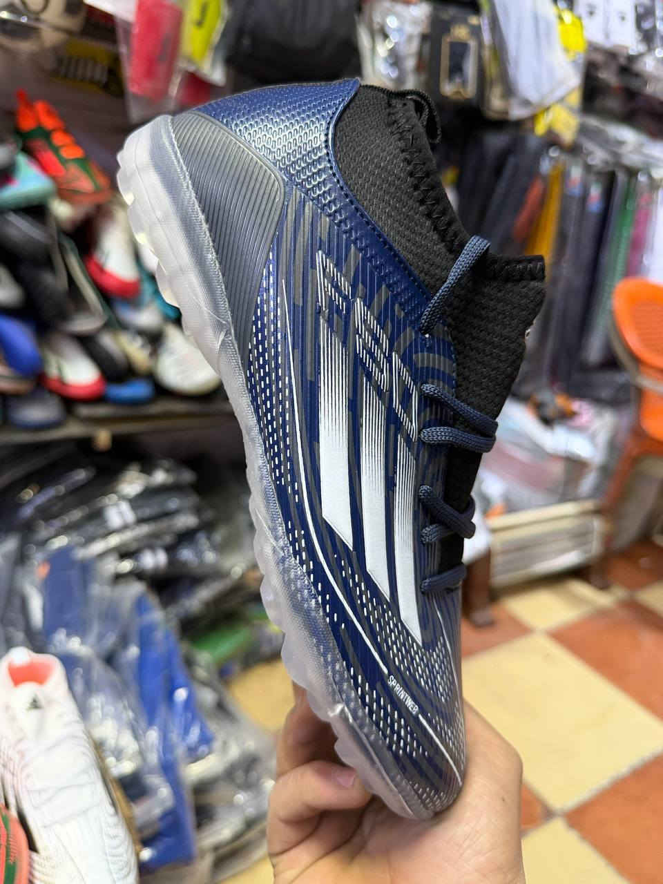 وصول حذاء F50 الاصلي 
طرگه جلاتين لين ملمس خشن وزن ريشه 
خفيف جدآ نص جاروب 
تصميم والوان من صدگ متعوب عليهن

تابع الصفحه ليصلك كل جديد 
تابع الستوري وشوف اليعجبك 
شارك اصدقائك المنشور خل يستفادون 

عنوانا 
العباسي الحي الصناعي محلات الفارس الدرويش مجاور صيدلية الغسق


**إذا كنت صاحب هذا الإعلان وتريد حذفه لأي سبب، رجاءا أرسل رسالة إلى الدعم الفني**