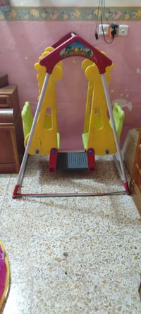 مرجوحه • استعمال قليل • أثاث أطفال