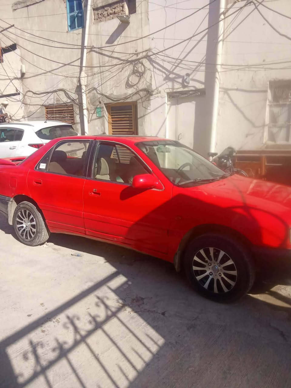 السلام عليكم النترة دمعة مديل 1992 رقم بغداد انكليزي مكاني بغداد غزالية السعر 28 شراي اتصل 
***********
