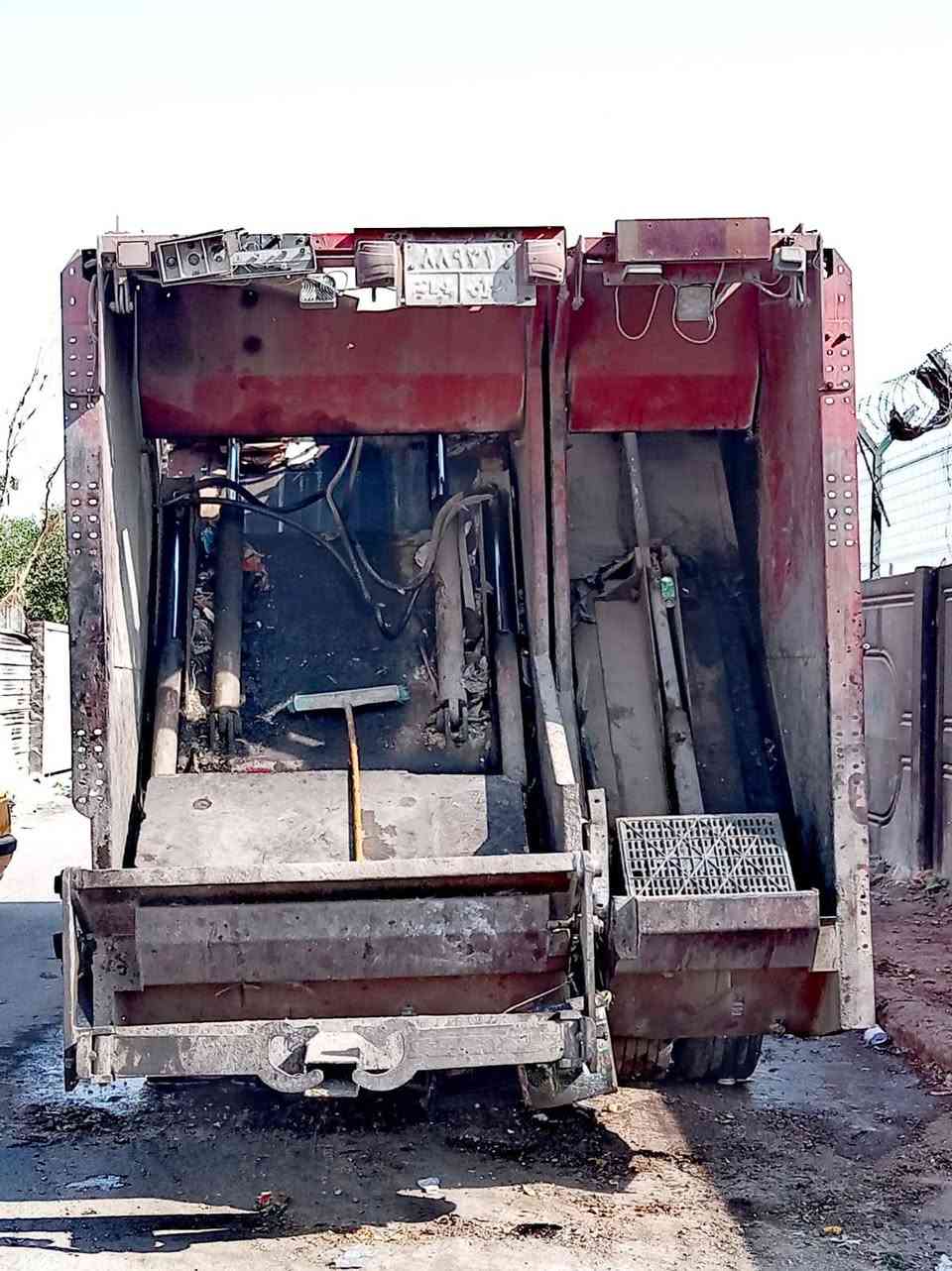 ‏‪***********‬‏ اتصال للاستفسار، 
سلام عليكم متاح كابسة مع شغل شفتين جاهزة خير من الله 
مكان بغداد الشعب
