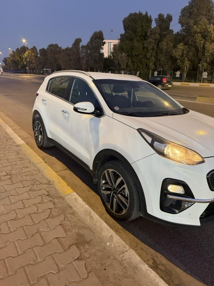 كيا سبورتج  للبيع 2020خليجيه2000دوش الون المرغوب الدشبول لونين  حساسات اماميه خلفيه سياره  59  ماشيه سياره كلش جديده العنوان شارع فلسطين ***********مامتواجد ع النت

