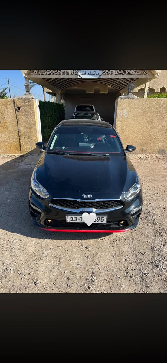 سلام عليكم ورحمة الله وبركاته سيارة فورتي 19وارد امريكي فول مواصفات عده بصمه وفتحه شاشه كبيره قياده ذاتيه 3انضمه رادارات امامي وخلفي كير اي اتي رقم بغداد جديد سنويه جديده وهزه بسمي حادثها موضح بالصور فقط بامريكا فقط بيهاا كازكيت المكان بغداد حي العامل هاذه رقمي *********** هاذه ع رصيد وتساب *********** بي وتساب
