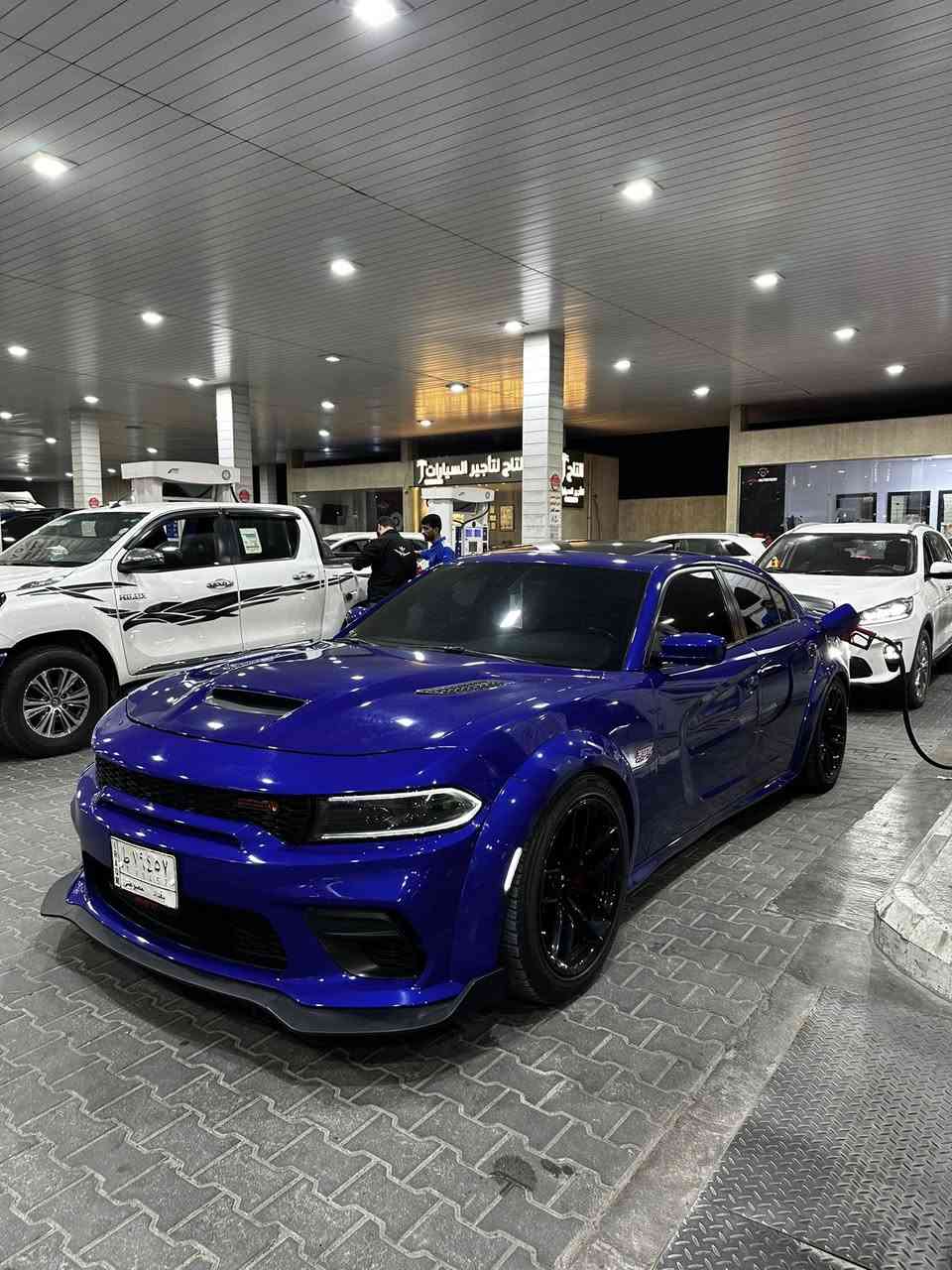 السلام عليكم.
دوج جارجر سكات باك وايد بدي اصل 2022 ماشية 50 الف رقم بغداد حرة ب اسمي 
الحادث : صبغ قطعتين مدكر + بنيد وبارد باب السكن الامامي 
المواصفات فول للاخير داخل احمر بلاد عدا الرادار الامامي  
كير مكينة كله كفالة مامفتوح  وباقي الاضافات مثل مامبينات بلصور والسيارة ع وضع البلاد  
السعر 290 وبيها مجال 
للاستفسار : ***********
