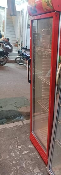 براد ببسي • شغال • على الفحص